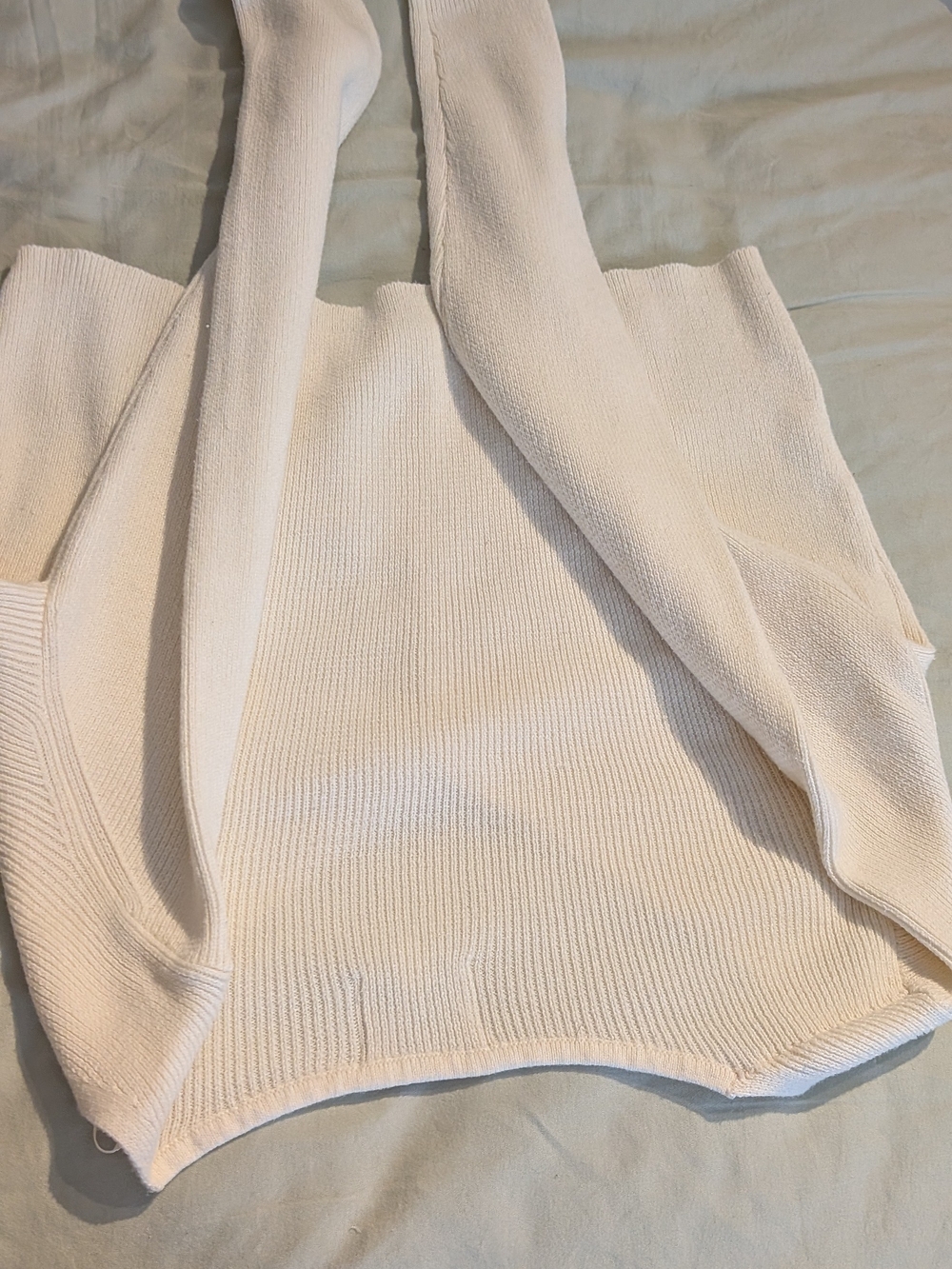 Pink Rose Cream Ribbed V-Neck Button Crop Top - Picture 3 of 4